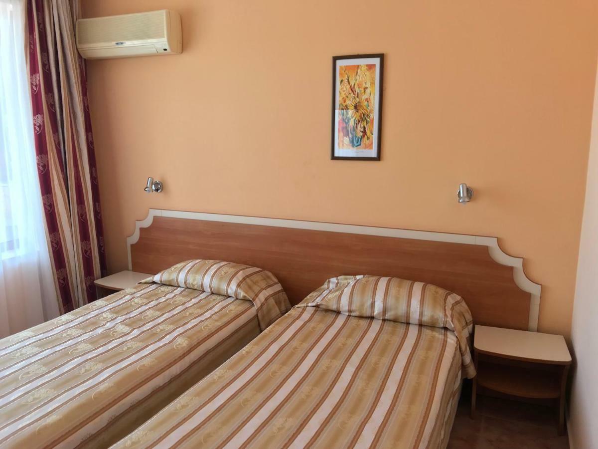 Oleander House And Tennis Club ساني بيتش المظهر الخارجي الصورة
